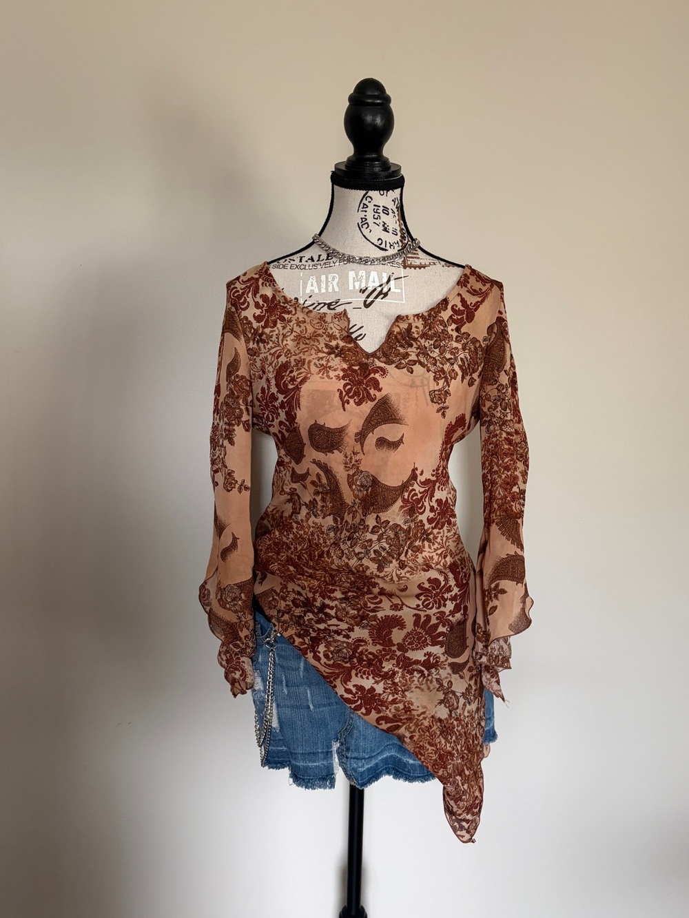 Vintage Dynamite Y2K Whimsy Fairy Paisley Long Boho Top with Bell Sleeves - Picture 2 of 13